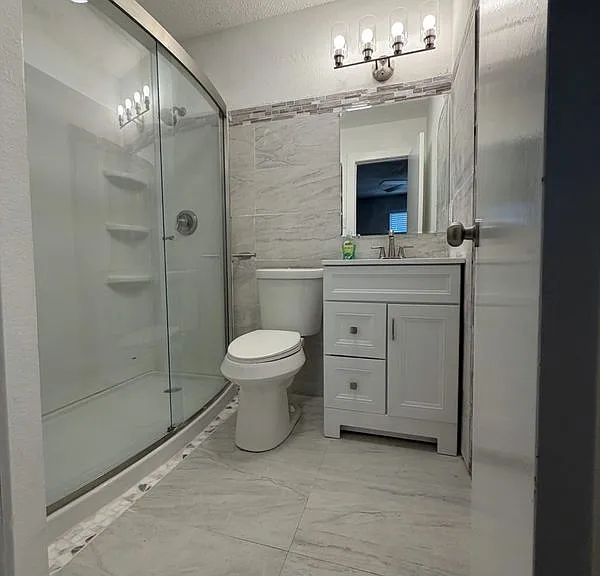 7501 April Ln — Photo 14
