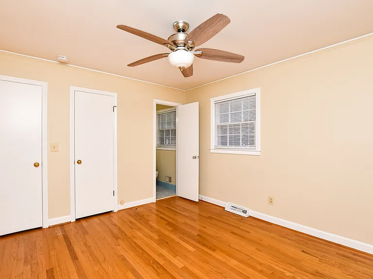 619 Heathwood Dr — Photo 13