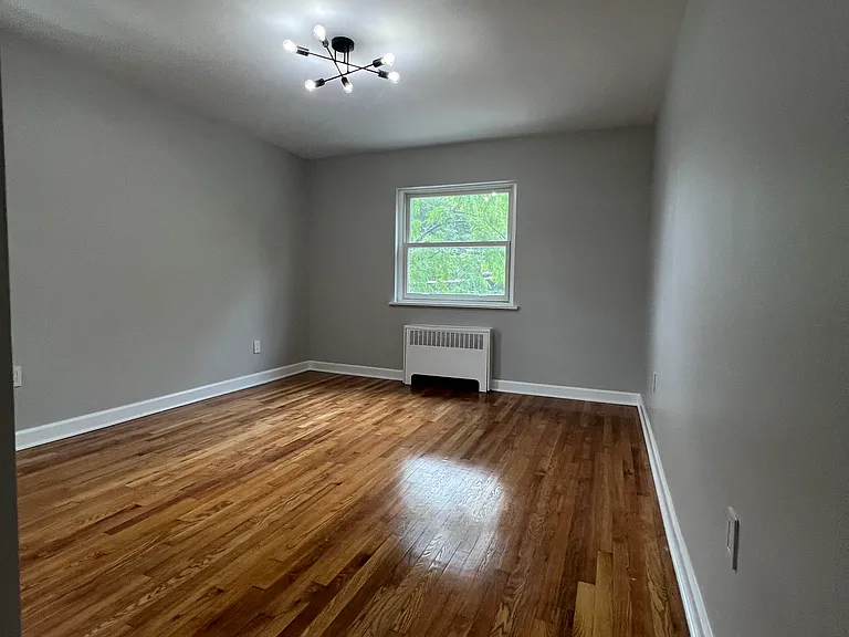 Edenwald Ave — Photo 9