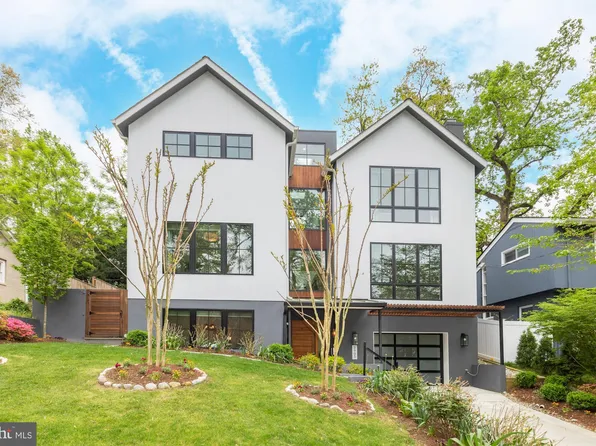 2905 Arizona Ave NW, Washington, DC 20016