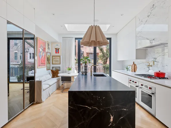 26 West 95th Street image 3 of 17