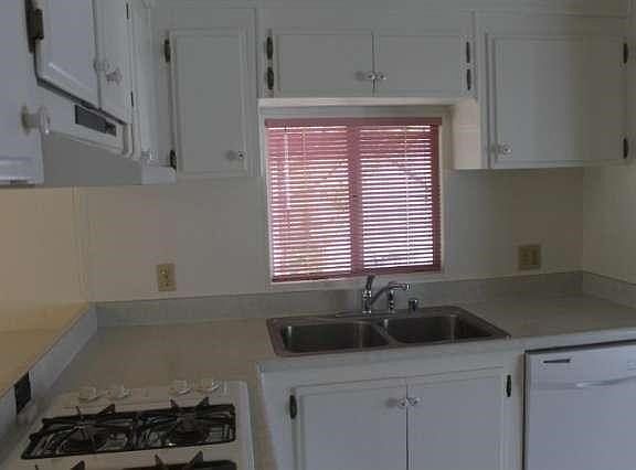 3rd image of 216 Madonna Ln Space 216