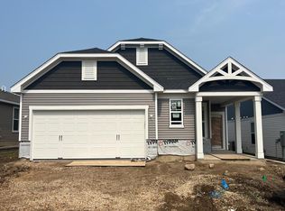 190 Liberty Heights Dr, Chaska, MN 55318