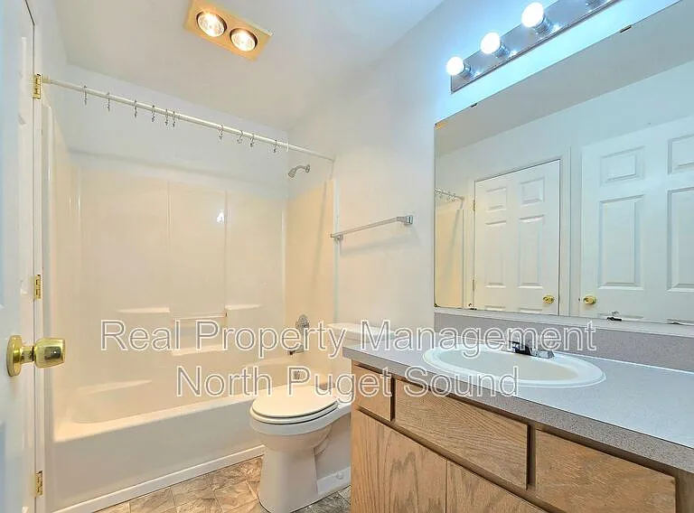 1205 Frontier Cir E #A — Photo 18