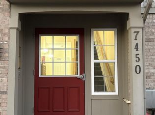 7450 Ridge Edge Ct APT B, Florence, KY 41042