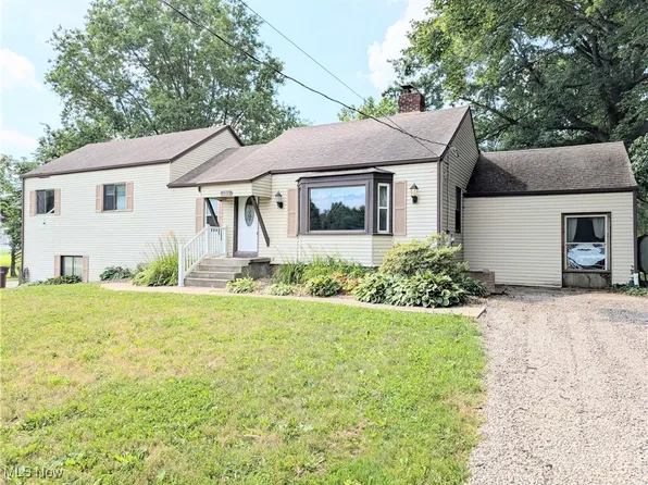 9306 Beech St, Louisville, OH 44641