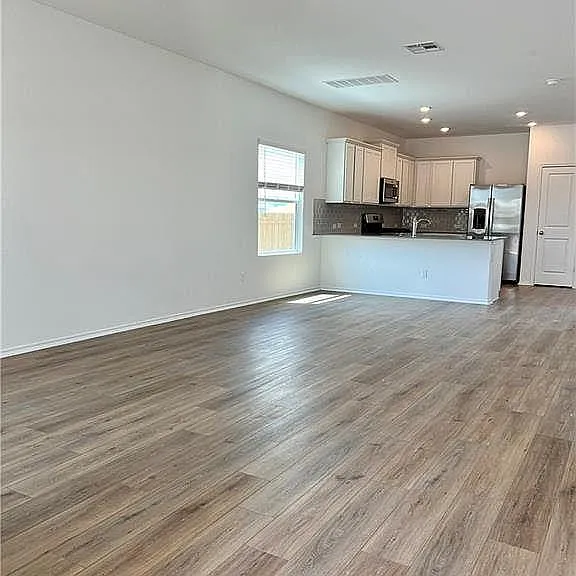 290 Silver Glen Dr — Photo 23