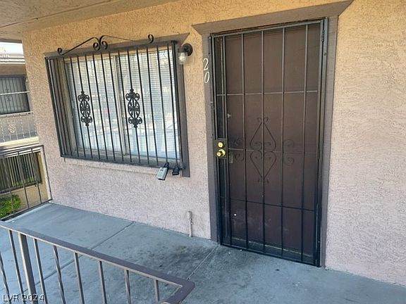 2nd image of 3727 Hazelwood St APT 20