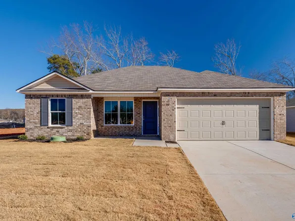 110 Olde Hearth Rd, New Market, AL 35761