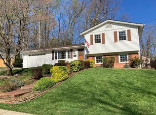 6210 Bardu Ave, Springfield, VA 22152