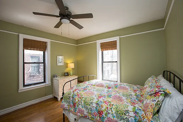 Sold by Garfield Realty  | media 4
