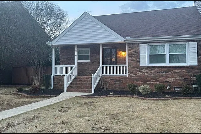 2 bed, 1272 sqft, $1,500 — Photo 1