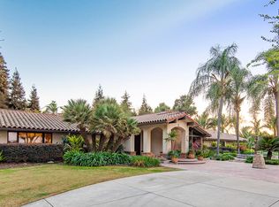 1021 E Cartmill Ave, Tulare, CA 93274