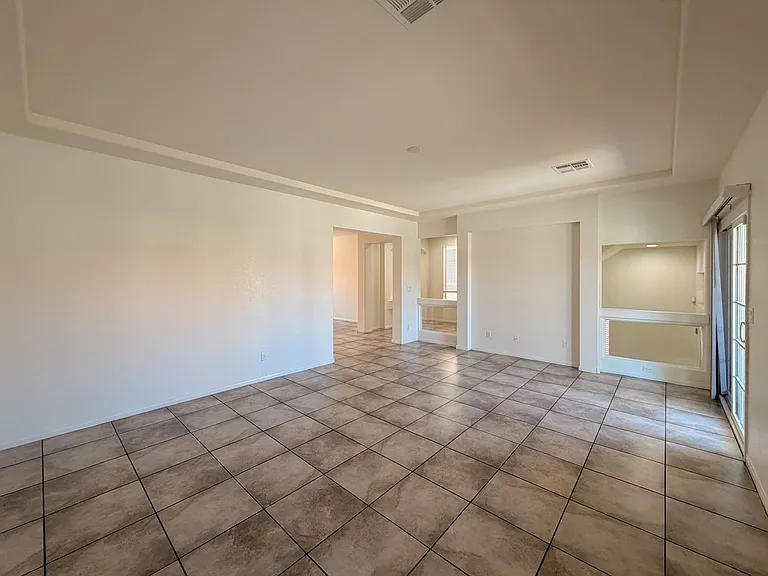 6817 Cavatina Ave — Photo 10