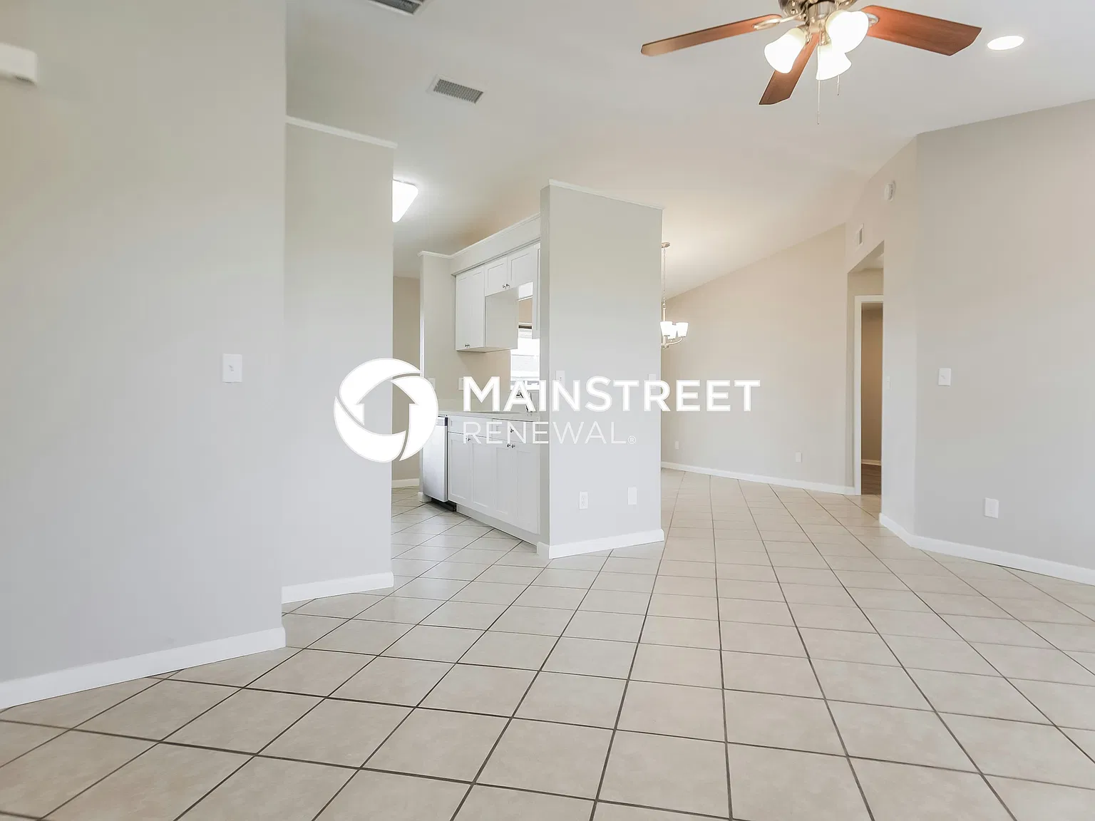1312 NW 8th Pl — Photo 3