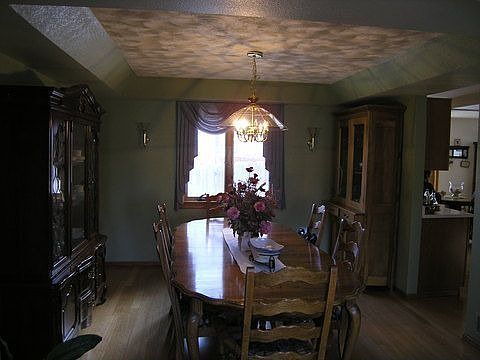 Formal dining room