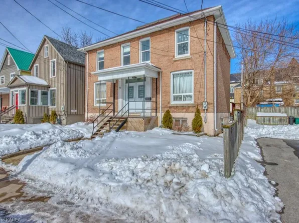 65 John St #2, Kingston, ON K7K 1T1