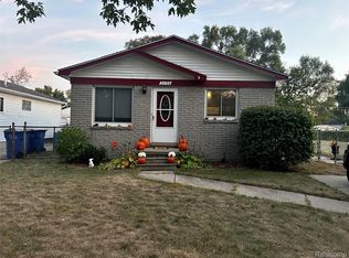 2056 Bart Ave, Warren, MI 48091