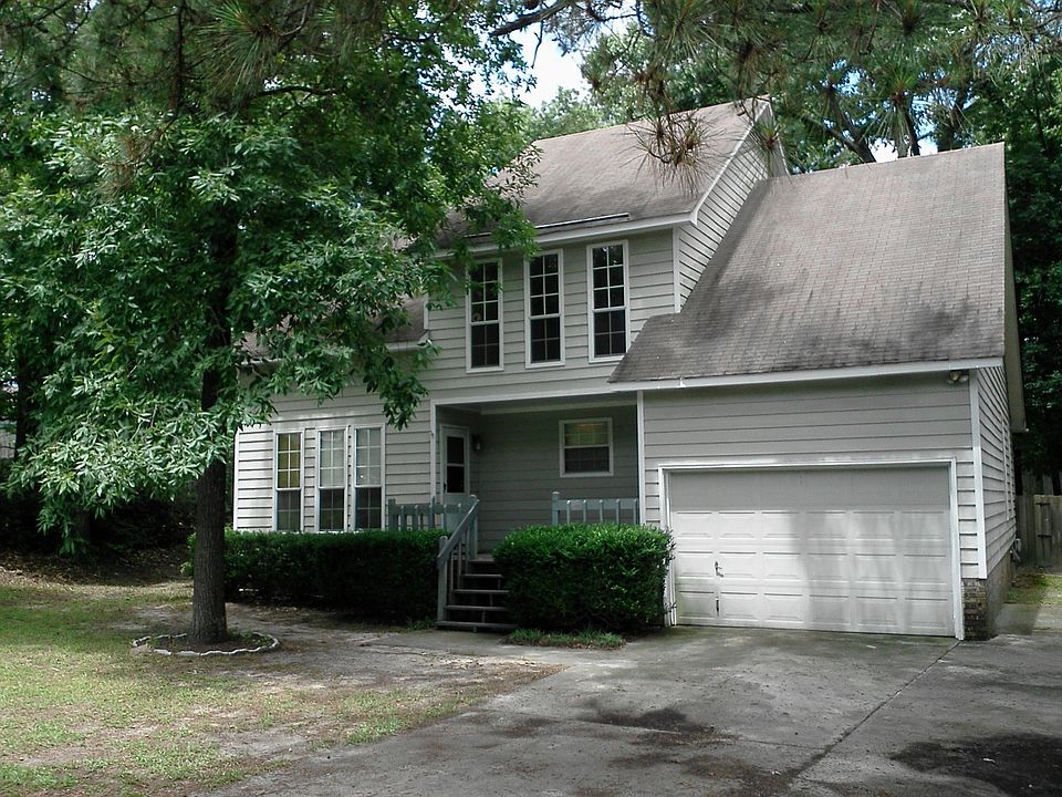 1st image of 251 Brooks Dr