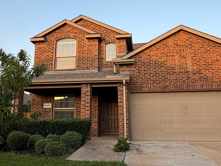 2123 Meadow View Dr — Photo 18