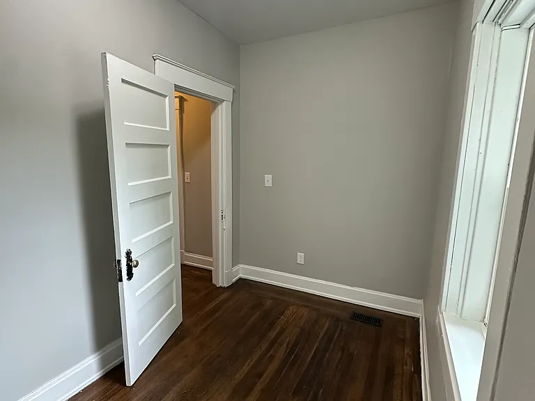 4500 Ashland Ave #2 — Photo 13