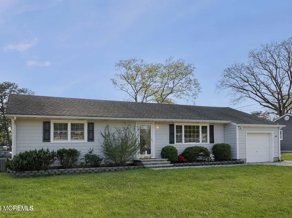 501 Burnside Street, Toms River, NJ 08757