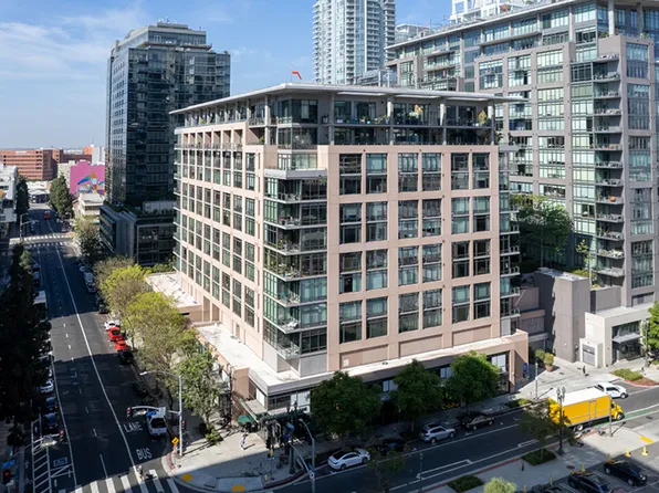 1111 S Grand Ave #Penthouse 1, Los Angeles, CA 90017