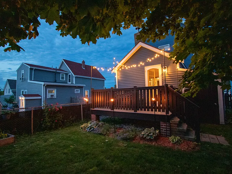 62 Thorndike St — Photo 12