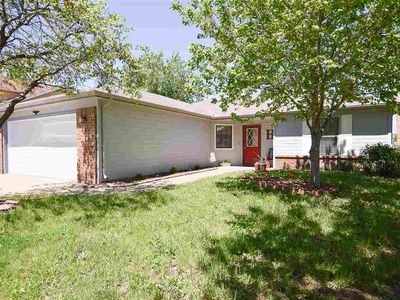 213 Parker Dr, Manhattan, KS, 66502