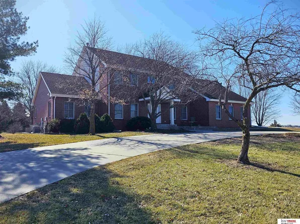 4901 Johnson Rd, Lincoln, NE 68516