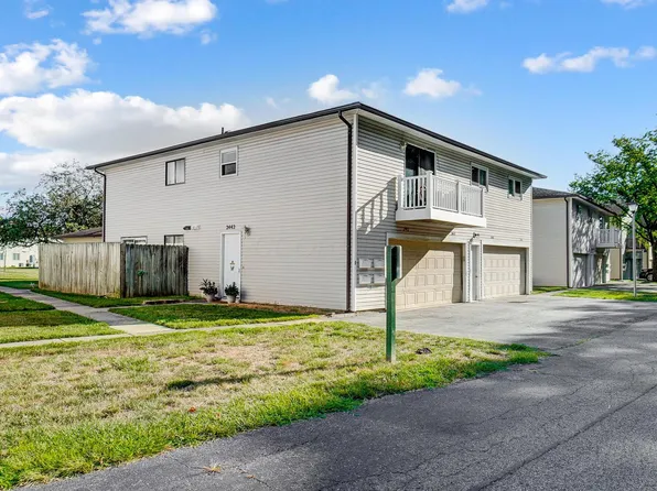 2442 Ravenel Dr #D, Columbus, OH 43209