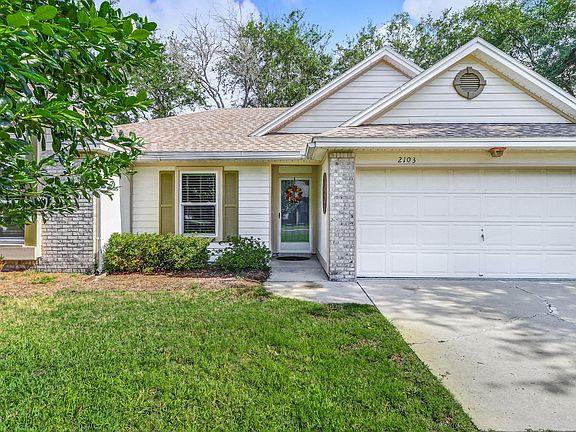 4th image of 2103 Canterbury Ln