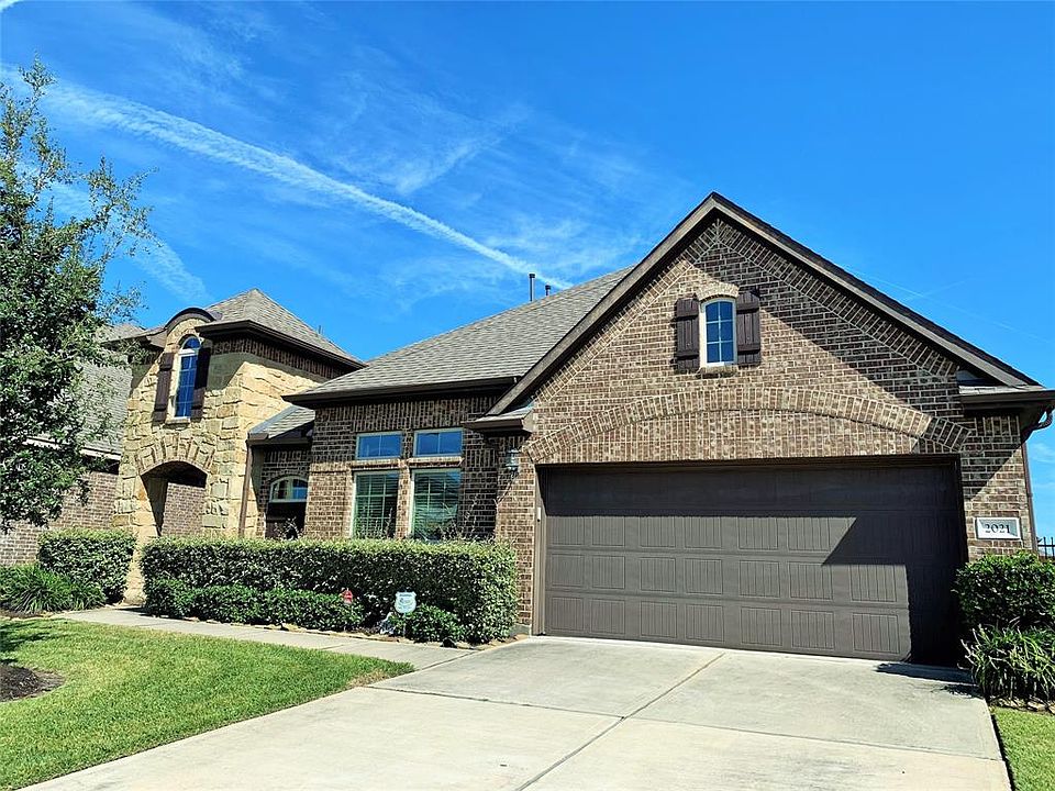 1st image of 2021 Nogalas Ct
