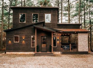 184 Bombardier Ln, Broken Bow, OK 74728