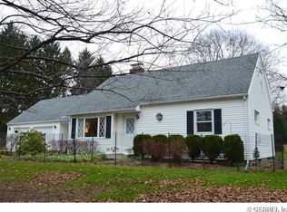 345 Fisher Rd, Pittsford, NY 14534