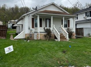 55 Berry Ave, Clarksville, PA