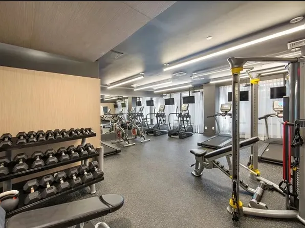 595 Baltic Street image 8 of 10