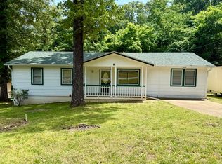 6 Ada Dr, Cherokee Village, AR 72529