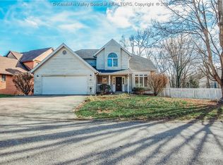 81 Oakwood Rd, Huntington, WV 25701