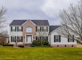 1804 Wendover Cir NE, North Canton, OH 44720
