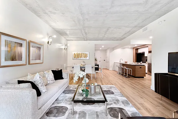 Rented by Safdie Realty Group | media 1