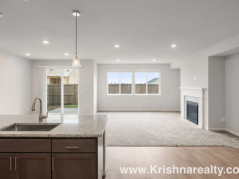 1115 S 32nd Ave — Photo 11