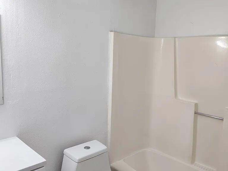 820 W Marion St #820B — Photo 14