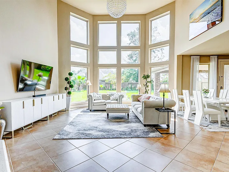16214 Canova Hill Ln — Photo 10