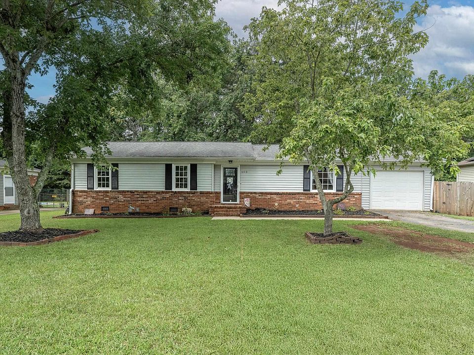 1st image of 408 Berea Forest Cir