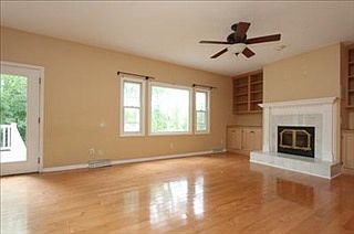 3rd image of 5569 Bentbrook St SE