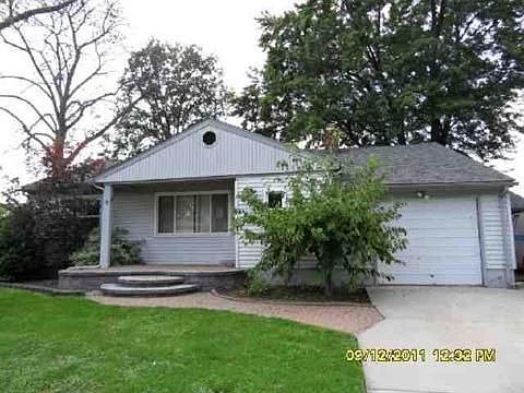 1st image of 29111 Hillview St
