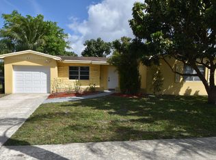 6711 NW 3rd St, Pompano Beach, FL 33063