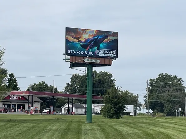 1206 W Highway 24, Moberly, MO 65270