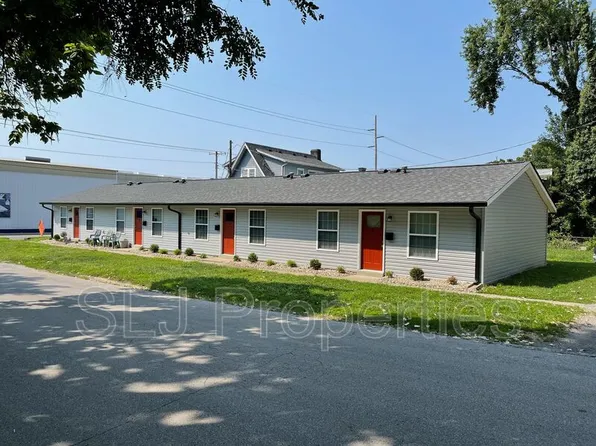 614 E Chestnut St #4, Jeffersonville, IN 47130